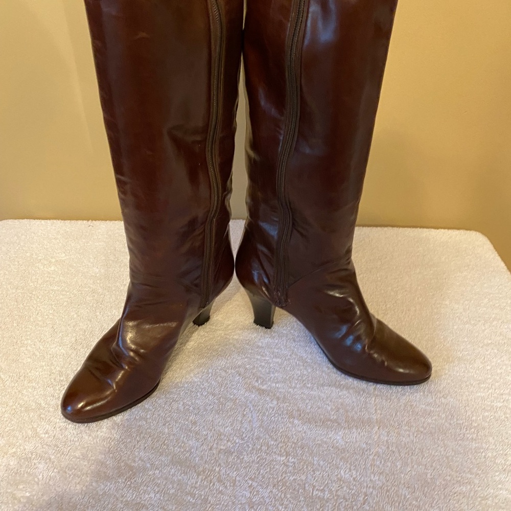 Gucci Leather Boots